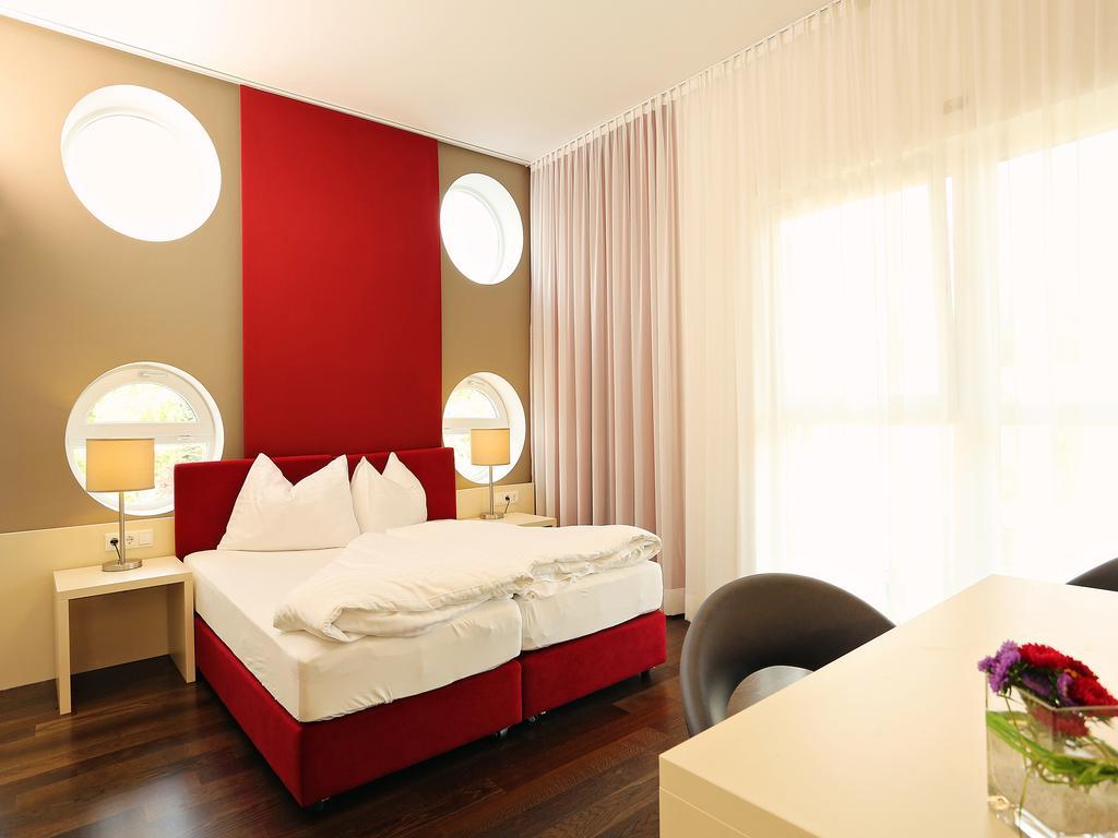 Hotel Royal X Seeboden Room photo